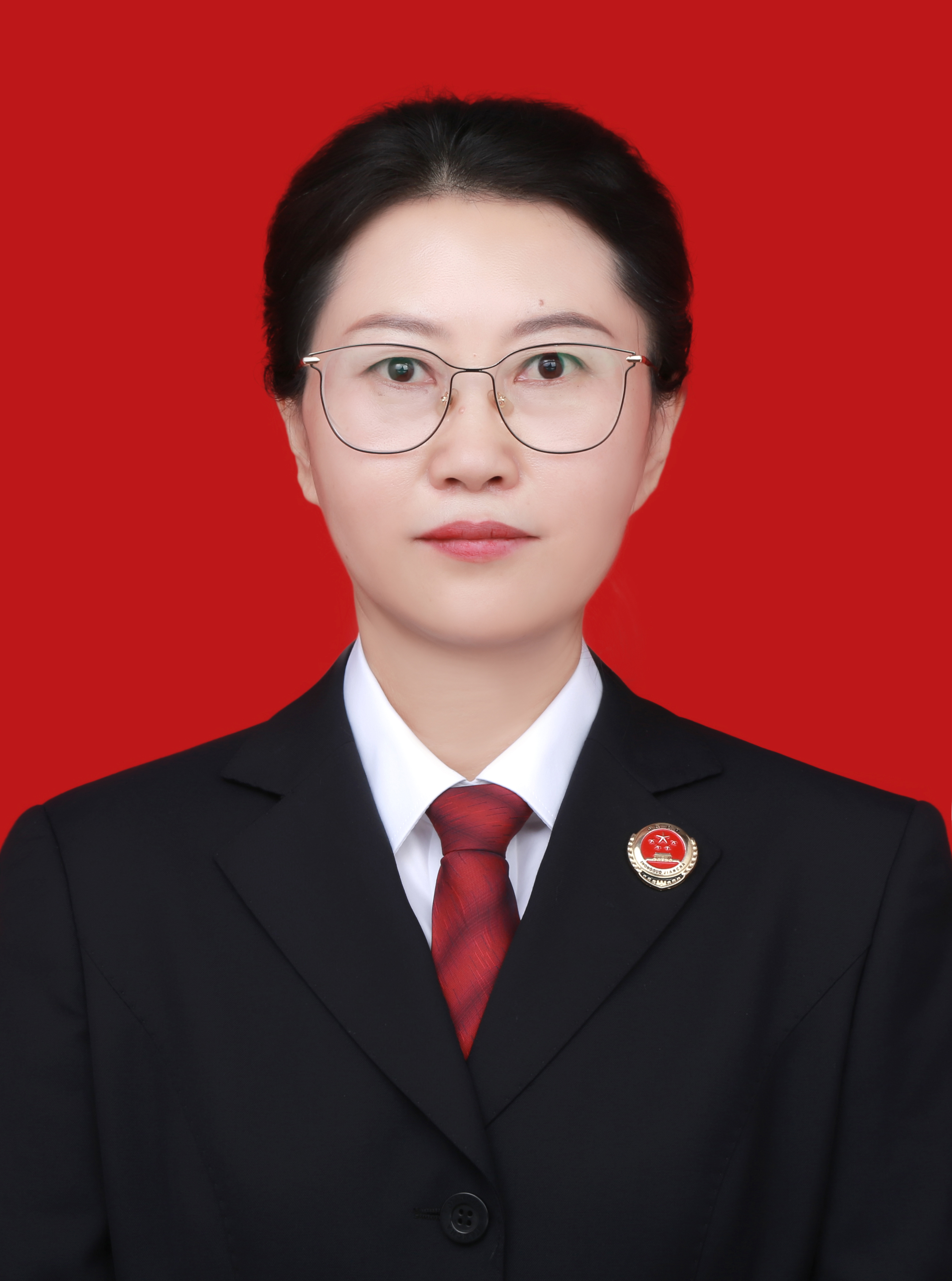 检察长何静.jpg 检察长何静.jpg